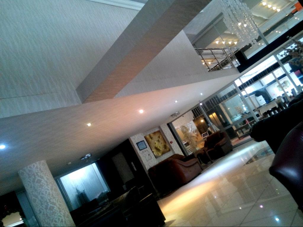 Latifoglu Hotel Ankara Buitenkant foto